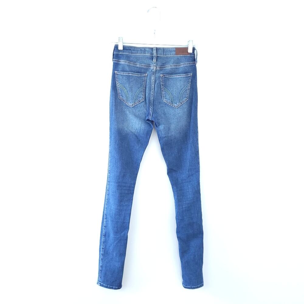 Hollister High Rise Super Skinny 1L 25w, 30Inseam Distressed Jeans Denim Blue - Picture 5 of 5